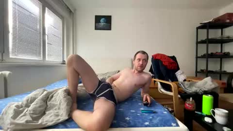 Snapshot of ricciardio chatting on January 6, 10:57 am ricciardio online show from January 6, 10:57 am