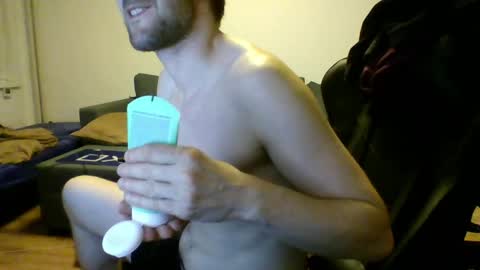 ricciardio online show from June 8, 8:53 pm
