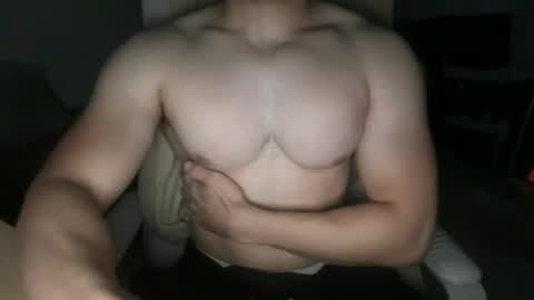 Snapshot of riccimalik chatting on December 12, 4:21 pm Rich m online show from December 12, 4:21 pm