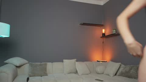 richandalfa online show from October 13, 6:57 am