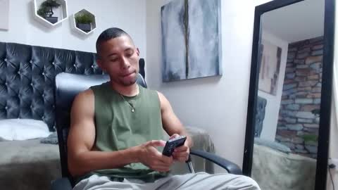 richar_voller online show from December 20, 12:56 pm