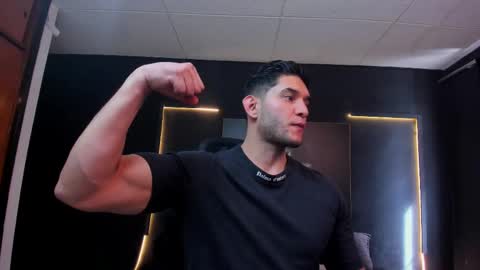 Ricardo online show from September 9, 1:43 pm