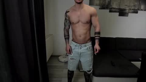 RichardDarell online show from March 4, 6:52 am