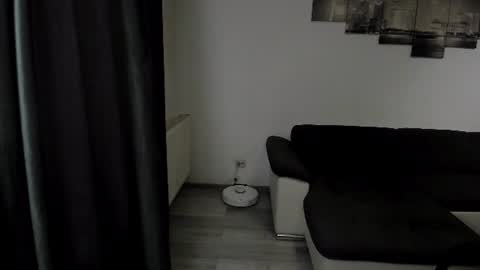 Snapshot of richarddarell chatting on July 24, 5:38 am RichardDarell online show from July 24, 5:38 am