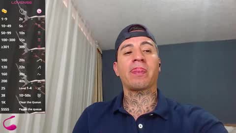 David online show from February 14, 7:02 pm