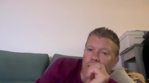 richiee3891 online show from May 7, 12:49 am
