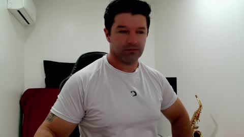 Snapshot of richrolland chatting on April 7, 12:05 pm Rickseduction online show from April 7, 12:05 pm