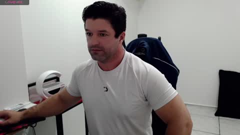 Snapshot of richrolland chatting on June 8, 9:48 pm Rickseduction online show from June 8, 9:48 pm