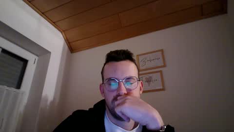 rici110933 online show from February 2, 11:00 pm