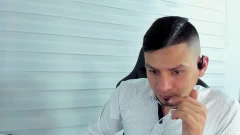  Rick Diesel  online show from March 10, 7:10 am