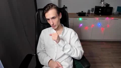 Snapshot of rick_reed chatting on December 18, 10:49 pm Rick online show from December 18, 10:49 pm