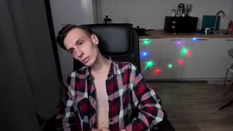 Snapshot of rick_reed chatting on January 10, 11:42 pm Rick online show from January 10, 11:42 pm