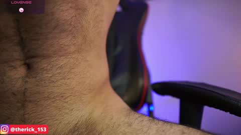 Snapshot of rick_smith153 chatting on December 21, 10:39 am Rick online show from December 21, 10:39 am