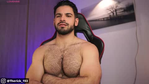 Snapshot of rick_smith153 chatting on October 31, 4:13 am Rick online show from October 31, 4:13 am