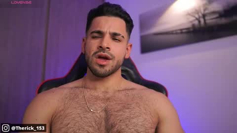 Snapshot of rick_smith153 chatting on November 27, 2:35 am Rick online show from November 27, 2:35 am