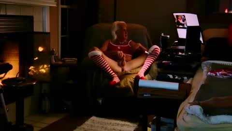 PINK HOLE TWINK online show from December 14, 3:18 am