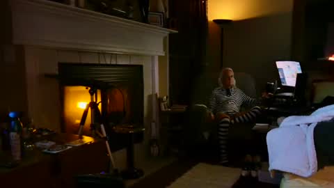 PINK HOLE TWINK online show from February 4, 5:10 am