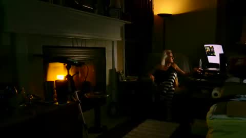 PINK HOLE TWINK online show from February 9, 4:57 am