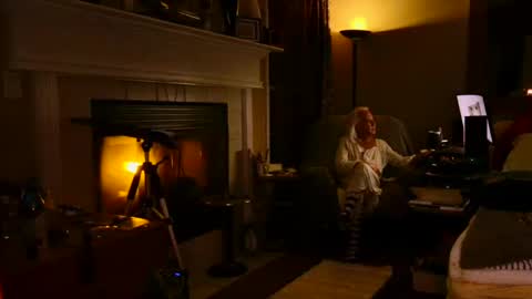 PINK HOLE TWINK online show from February 25, 6:58 am