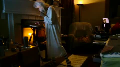 PINK HOLE TWINK online show from February 27, 3:25 am