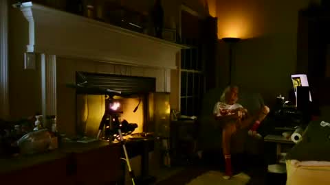 PINK HOLE TWINK online show from September 14, 4:00 am