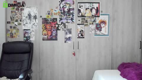 Snapshot of rickydicot_13 chatting on February 8, 5:18 am RickyDicot 13 online show from February 8, 5:18 am