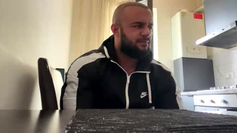 rickymiami1 online show from October 27, 8:40 am