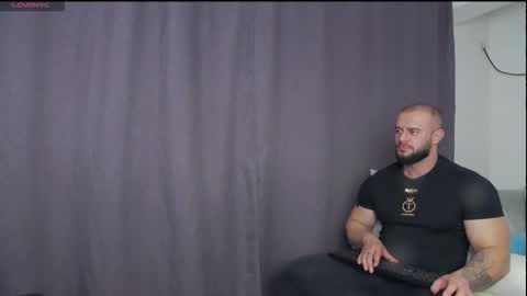 rickymiami1 online show from November 15, 12:45 pm