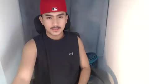 Snapshot of rickythedestroyer chatting on July 16, 5:52 pm RICKY online show from July 16, 5:52 pm