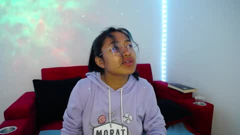 Snapshot of ricura_mily chatting on January 26, 5:56 am milena online show from January 26, 5:56 am