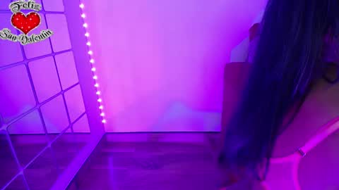 Snapshot of ricura_mily chatting on March 6, 1:48 am milena online show from March 6, 1:48 am