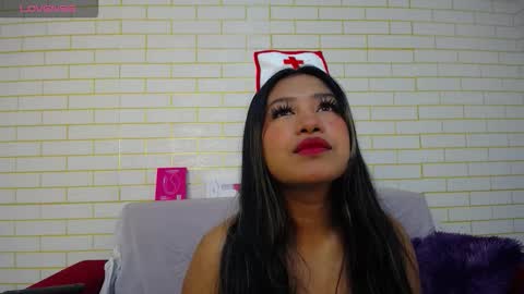 Snapshot of ricura_mily chatting on October 19, 4:24 am milena online show from October 19, 4:24 am