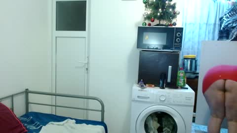 Snapshot of ridemerafsuzana chatting on December 14, 8:08 pm Ridemeraf online show from December 14, 8:08 pm