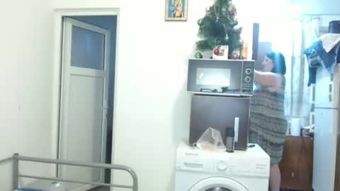 Snapshot of ridemerafsuzana chatting on January 31, 3:00 pm Ridemeraf online show from January 31, 3:00 pm