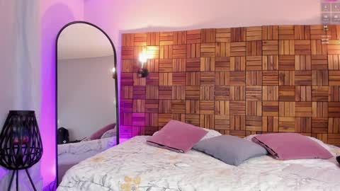 Sara online show from February 4, 10:10 am