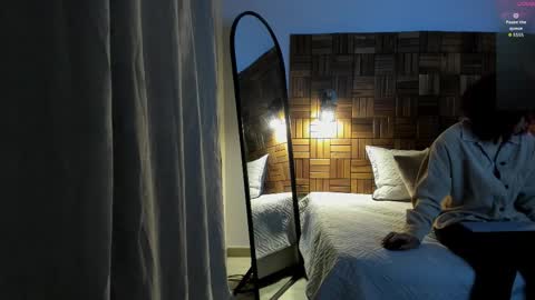 Sara online show from November 15, 10:12 am