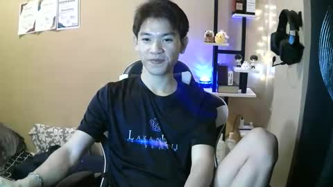 Snapshot of riiichie12 chatting on February 23, 5:10 pm riiichie12 online show from February 23, 5:10 pm