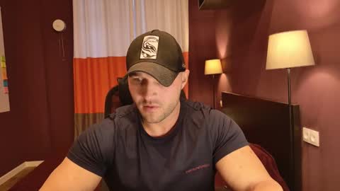 rikadler online show from February 18, 2:40 am