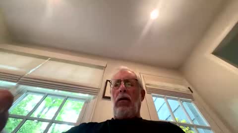 Snapshot of rilessmilez52 chatting on May 6, 4:34 pm rilessmilez52 online show from May 6, 4:34 pm
