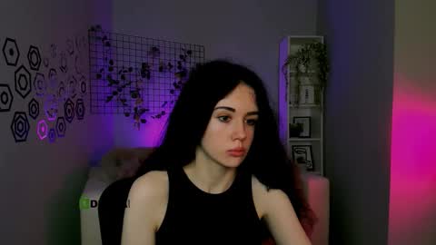 Meow online show from October 8, 7:22 pm