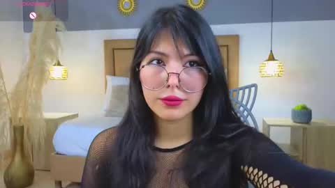 Riley Sierra online show from December 10, 12:27 pm