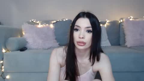 RileyEve online show from December 20, 4:52 am