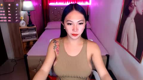 Riley online show from December 11, 12:02 pm