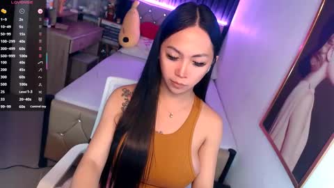 Riley online show from January 30, 12:18 am