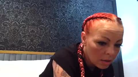 rileyraerhoads online show from October 20, 1:17 am