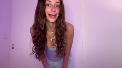 Riley online show from June 24, 7:24 pm