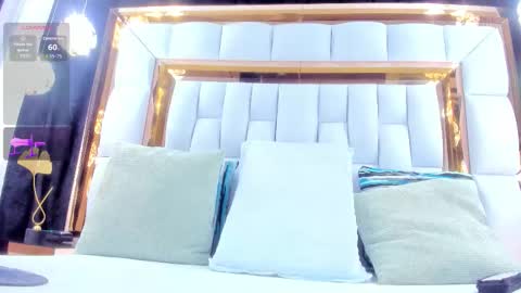 Riley online show from December 5, 11:52 am