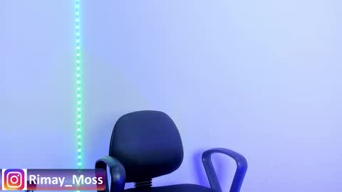 Snapshot of rimay_moss2017 chatting on November 10, 11:37 pm Master Rimay Moss online show from November 10, 11:37 pm