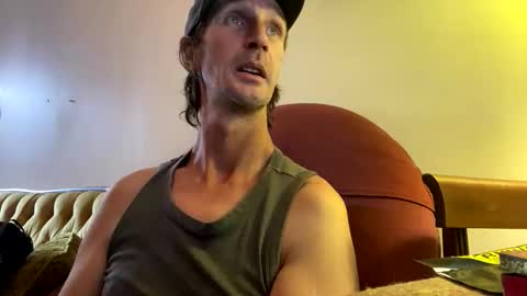 Snapshot of rimshotmaster321 chatting on May 27, 12:40 am rimshotmaster321 online show from May 27, 12:40 am
