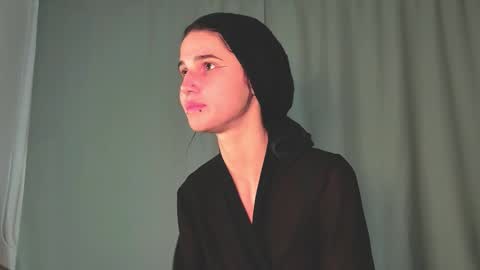 Snapshot of rinacain chatting on September 14, 12:10 am RINA online show from September 14, 12:10 am